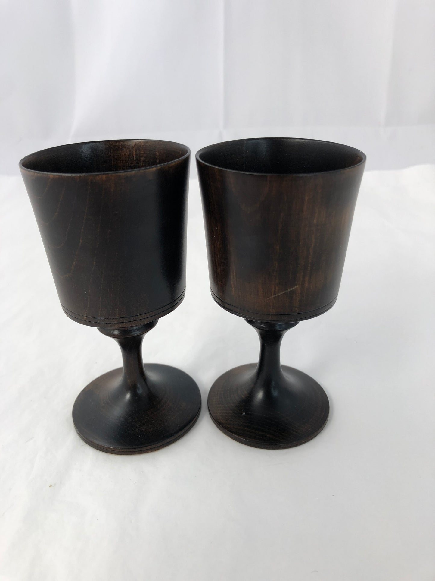 Wood Goblets x 2 - NZ (19204)