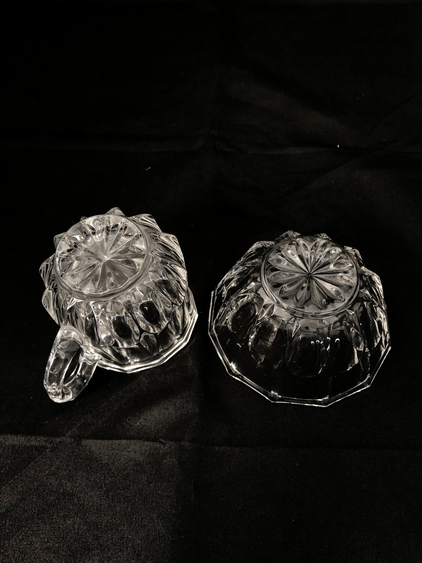 Vintage Glass Small Jug and Bowl (20153)