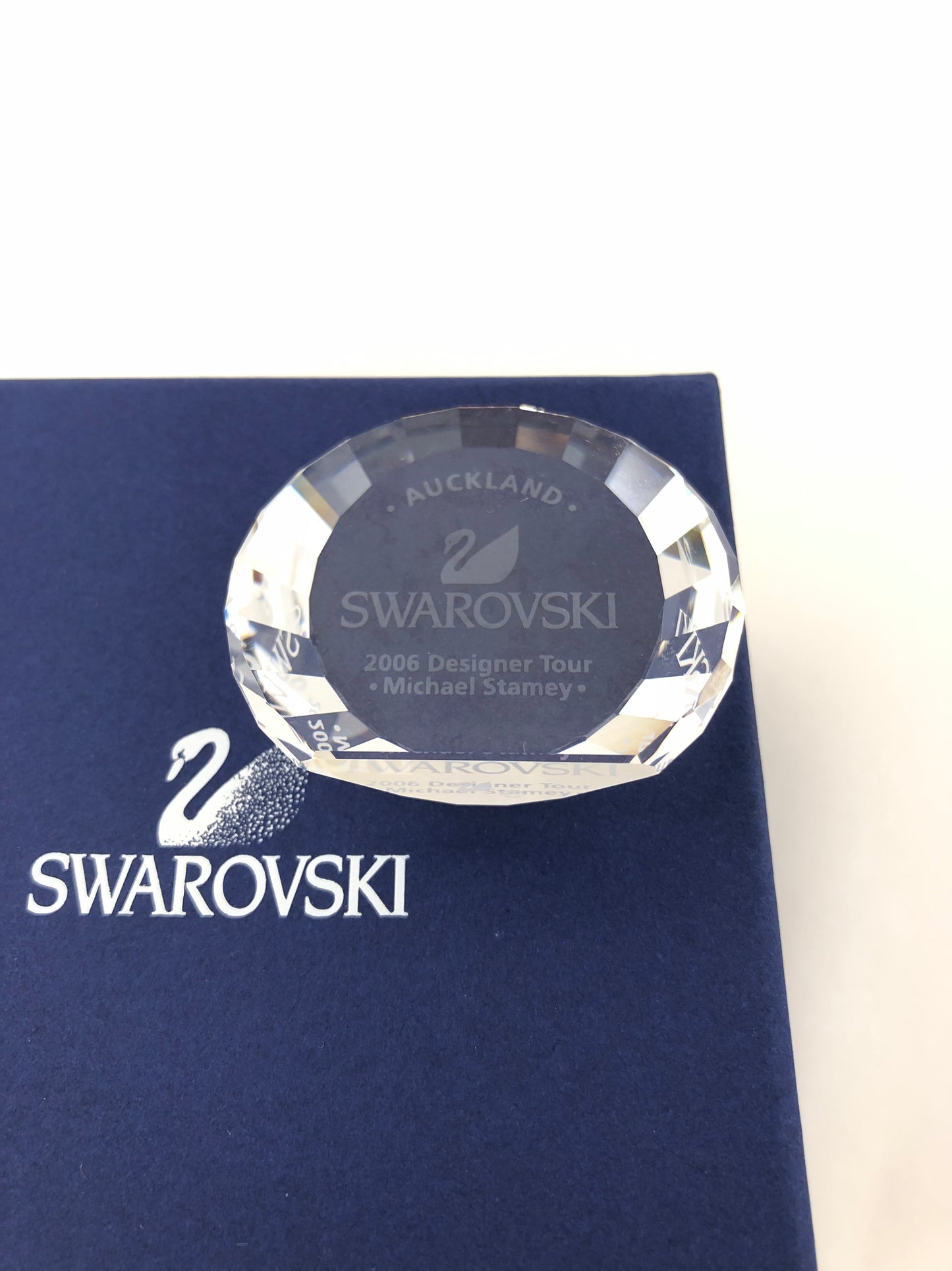 SWAROVSKI - 2006 Designer Tour Michael Stamey - Auckland (4067)