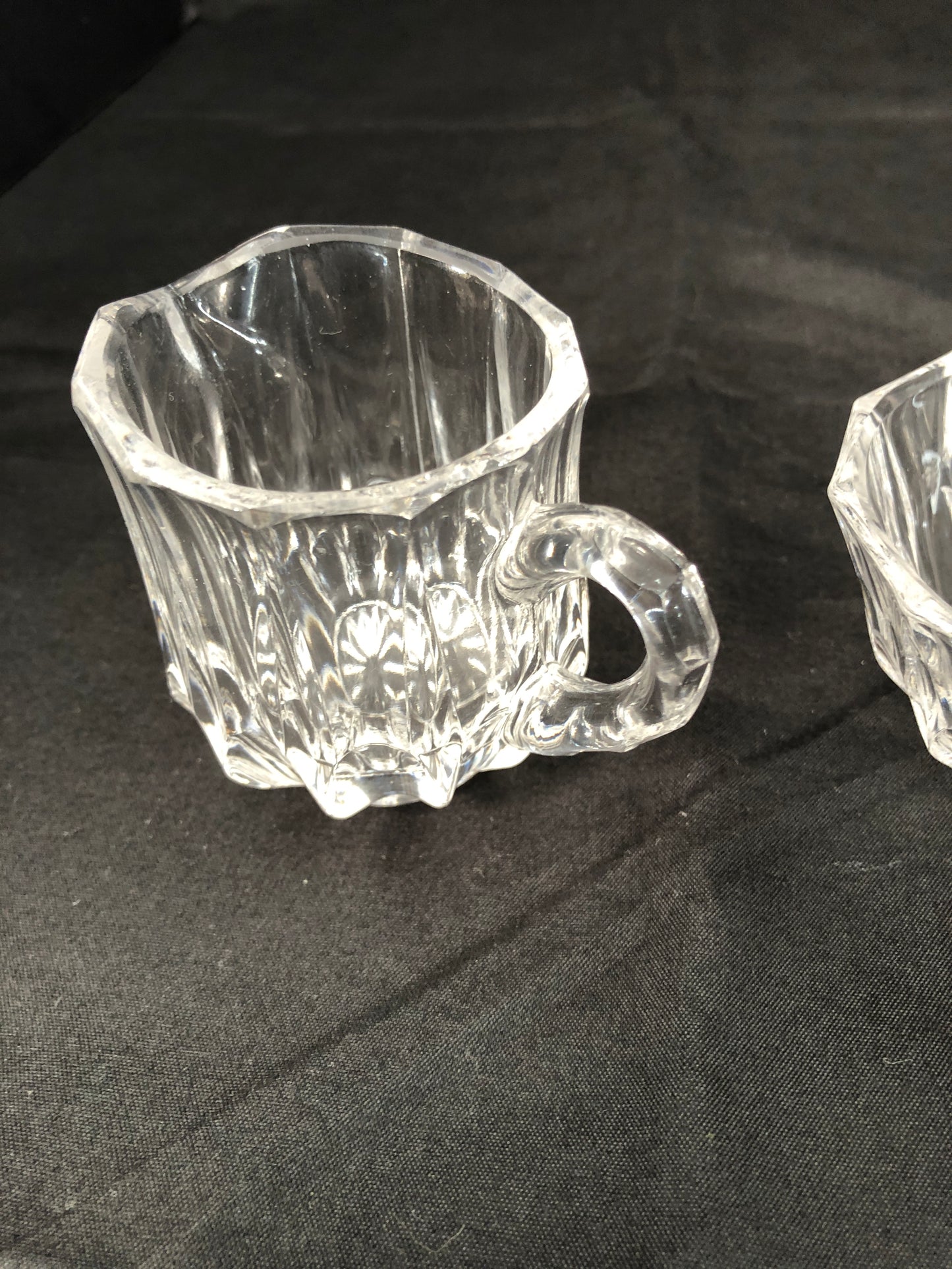 Vintage Glass Small Jug and Bowl (20153)