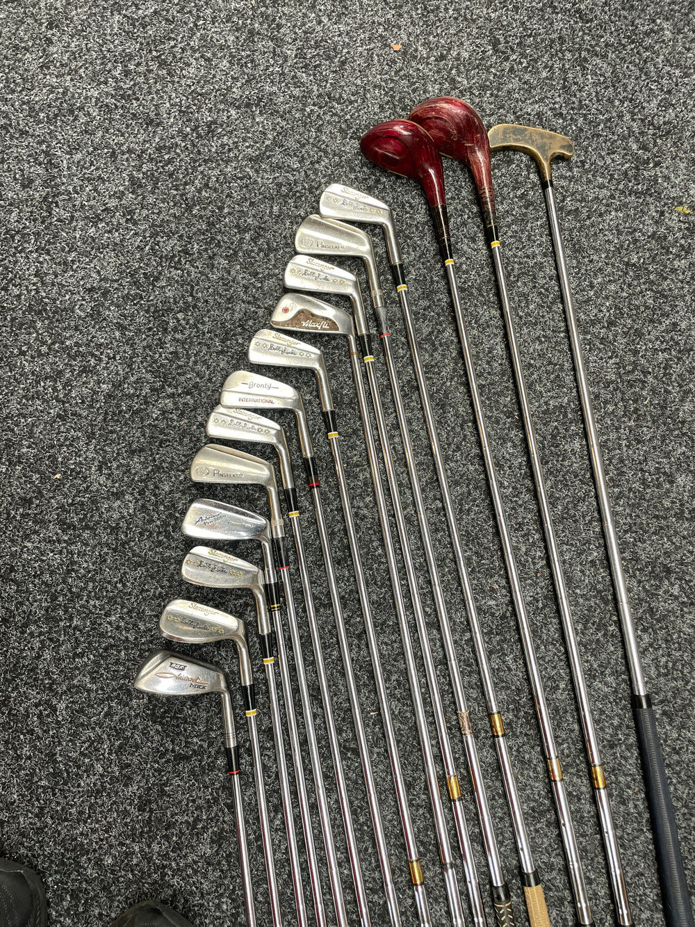 Golf Clubs x 15 - Various - Right Handed (18119)