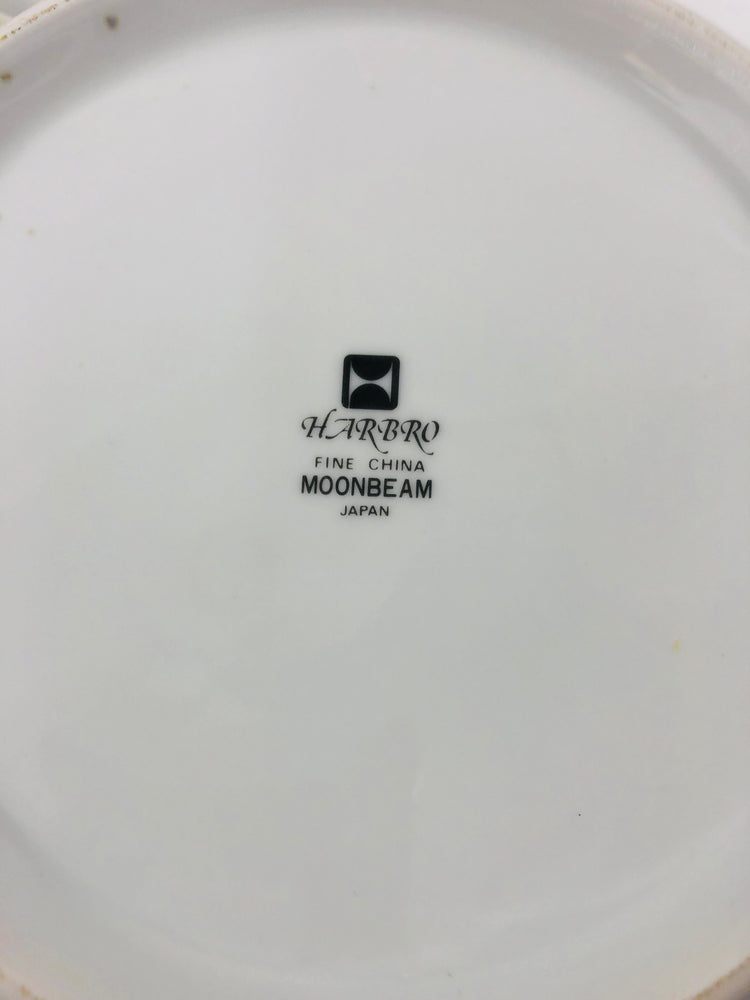 
                  
                    2 x Harbro Japan Fine China "Moonbeam" Lidded Serving Dishes (20680)
                  
                