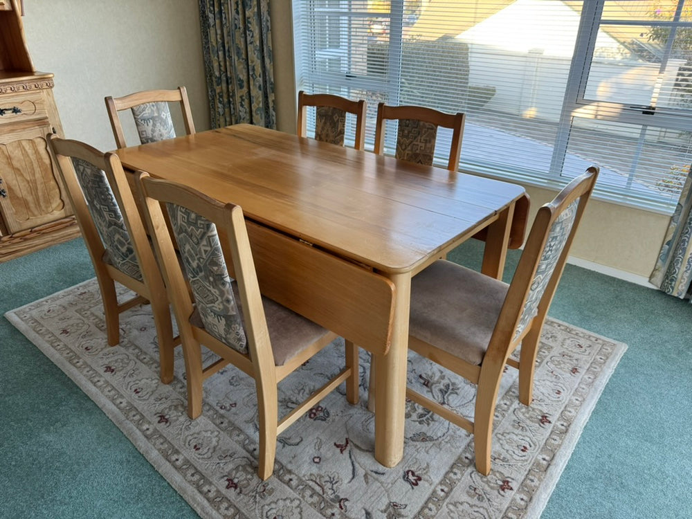Rimu Oblong Dining Table and 6 Chairs (21509)