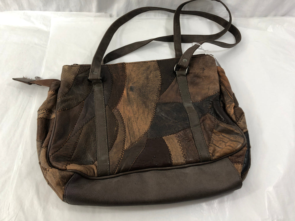 
                  
                    Vintage Leather Patch Bag (21441)
                  
                