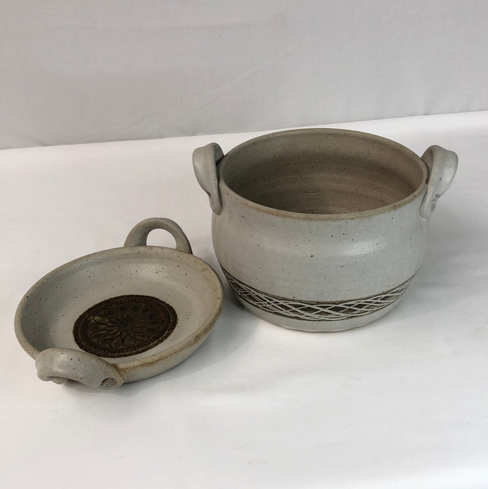 
                  
                    JJM Pottery Casserole Pot with Bowl Lid (17397)
                  
                