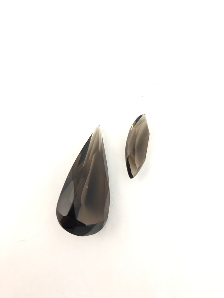 
                  
                    Smokey Brown Quartz - 2 Pieces (19155)
                  
                