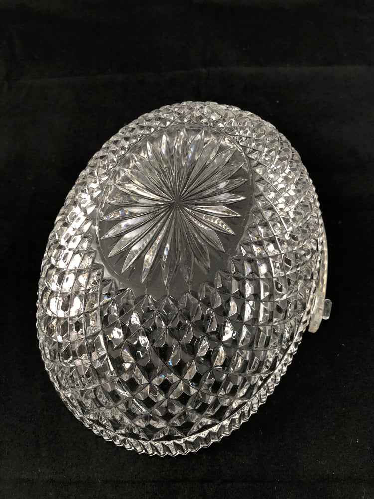 
                  
                    Vintage Glass Basket with Handle (19071)
                  
                