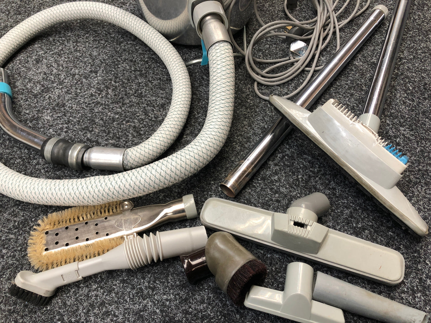 
                  
                    Nilfisk -Tellus GS 80 Vacuum - Working (21397)
                  
                
