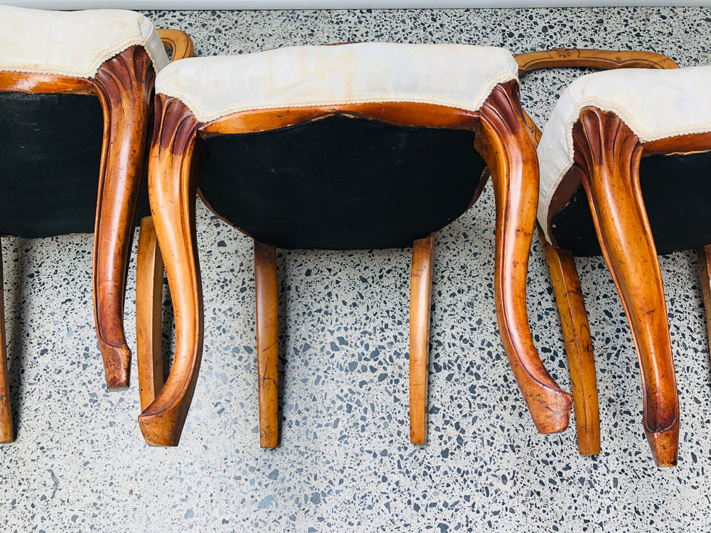 
                  
                    Antique Balloon Back Dining Chairs x4 (21789)
                  
                