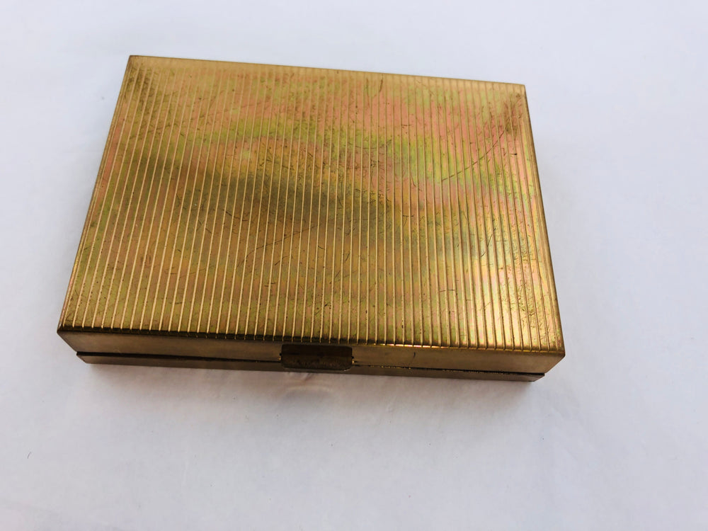 
                  
                    Vintage Agme Woman Musical Compact (21629)
                  
                