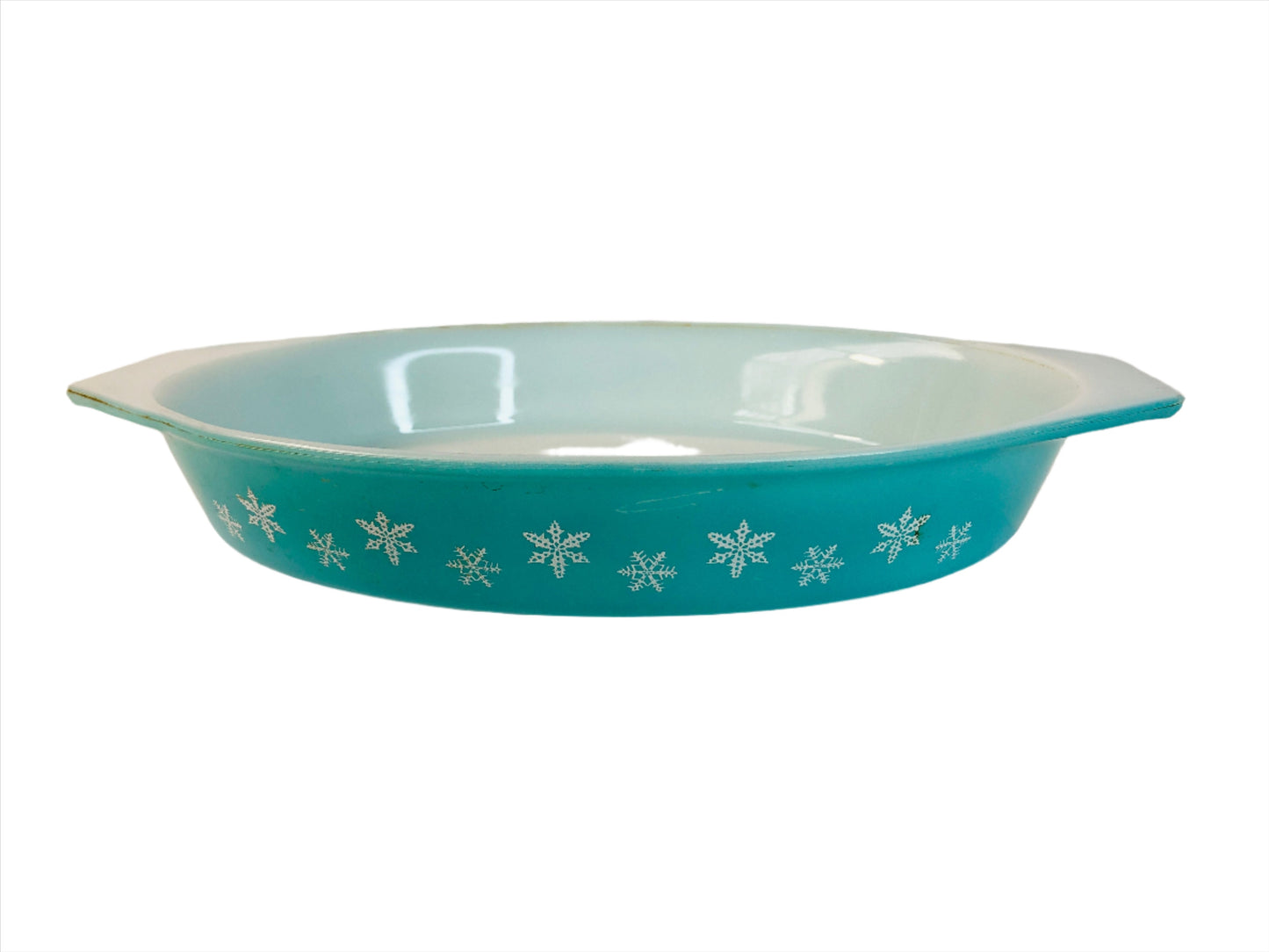 
                  
                    Vintage Pyrex Casserole Dish - Snowflake (18134)
                  
                