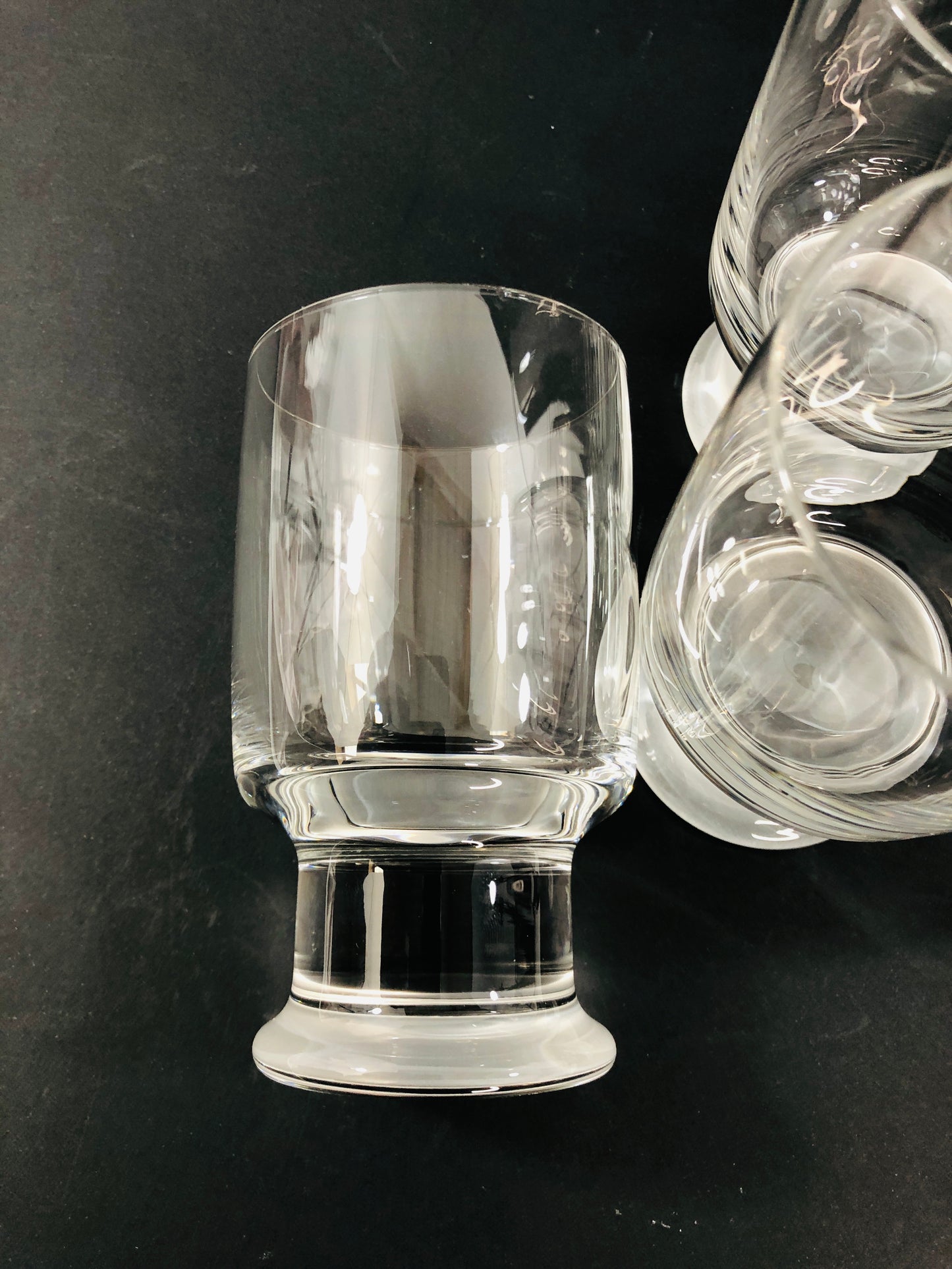 
                  
                    Vintage Crystal Drinking Glasses -Solid Base (21375)
                  
                