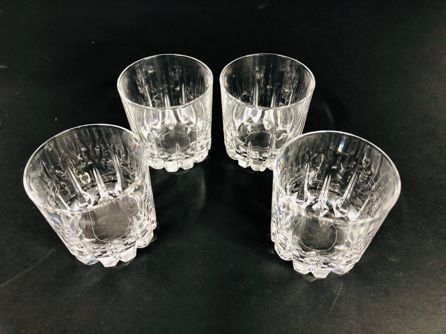 
                  
                    Crystal Whisky Glasses x 4 (18106)
                  
                