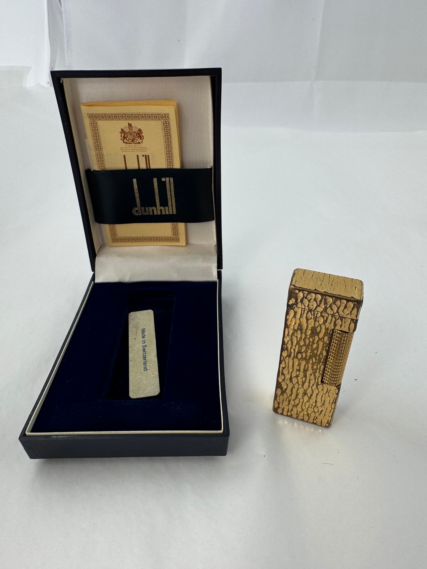 
                  
                    Vintage Dunhill Cased 'Rollagas' Lighter - 14kt Gold (20016)
                  
                