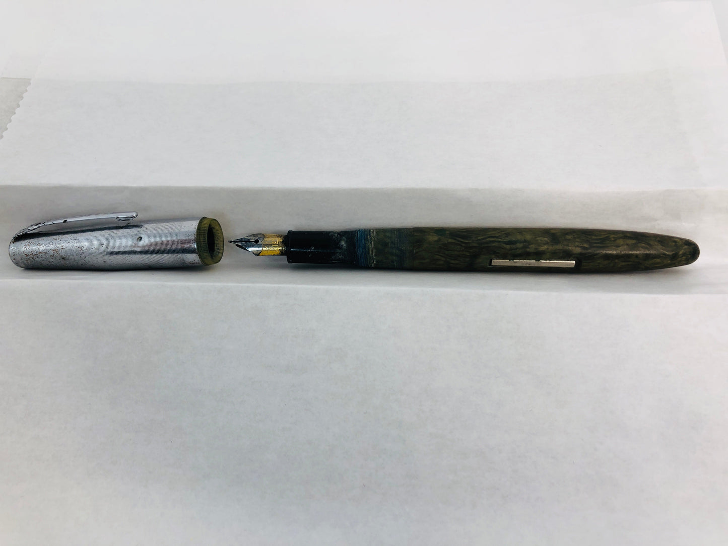 
                  
                    Vintage Platignum Fountain Pen (21294)
                  
                