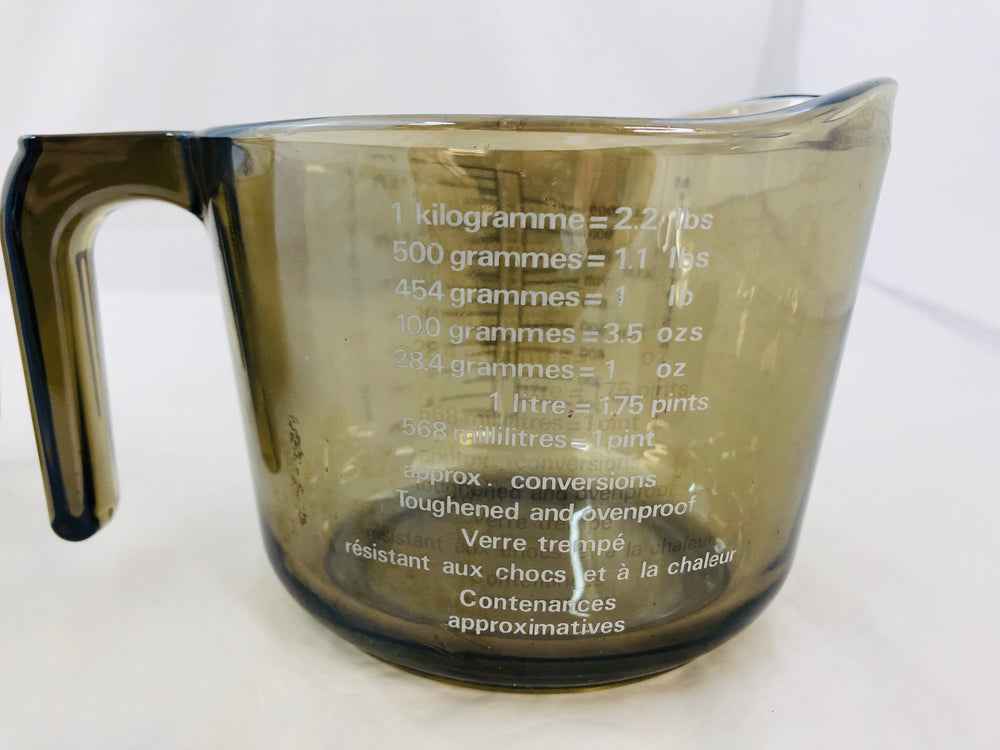 
                  
                    French Glass Measuring Jugs 500mls & 1L (21606)
                  
                