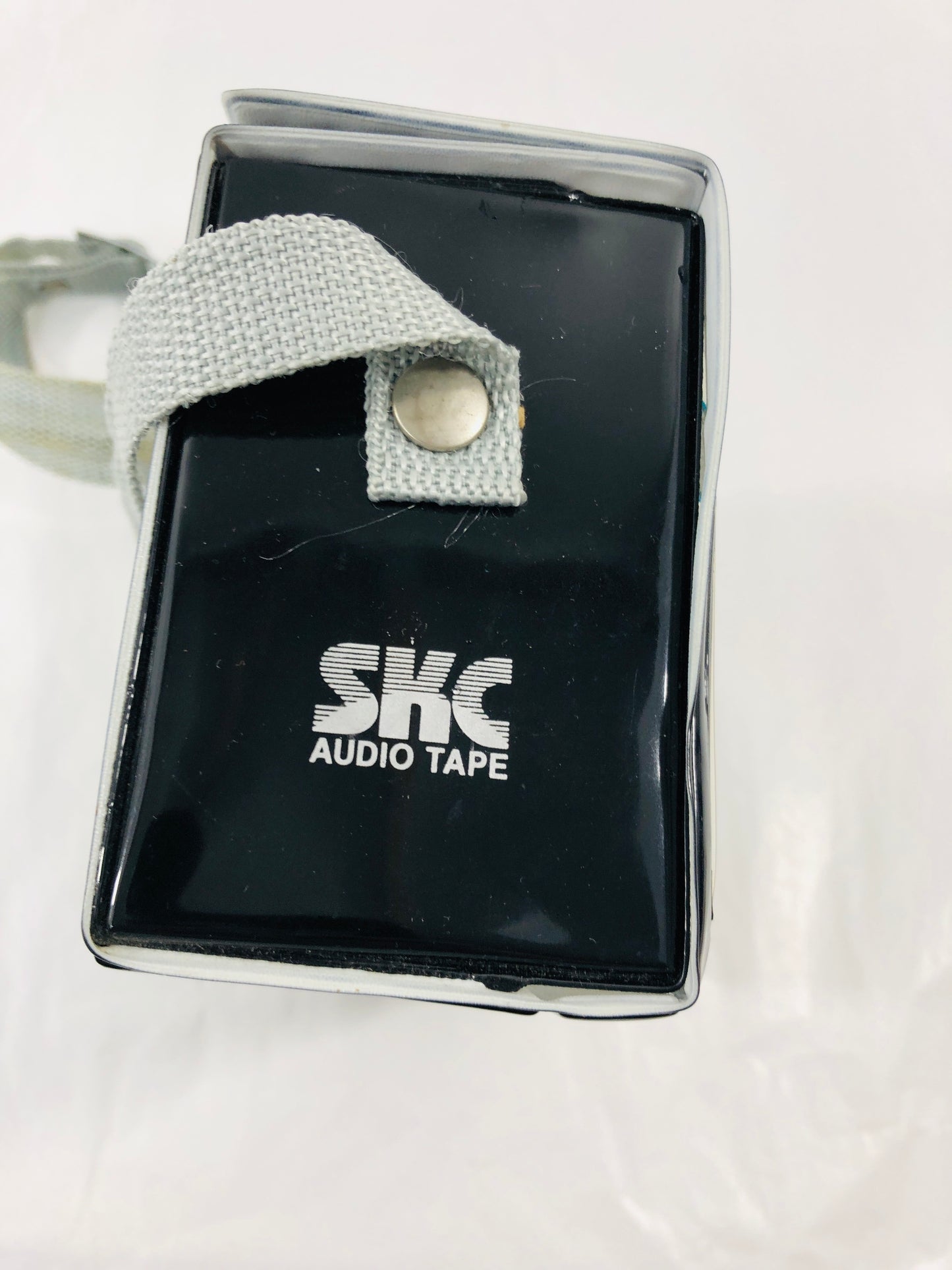 
                  
                    Vintage Portable Cassette Case (21450)
                  
                