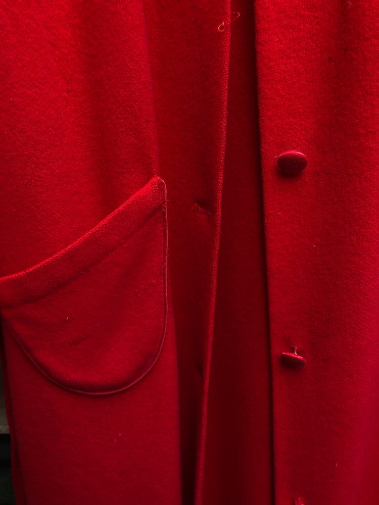 
                  
                    Gorgeous Full Length Wool Red Coat - Size SW - 12 (17419)
                  
                