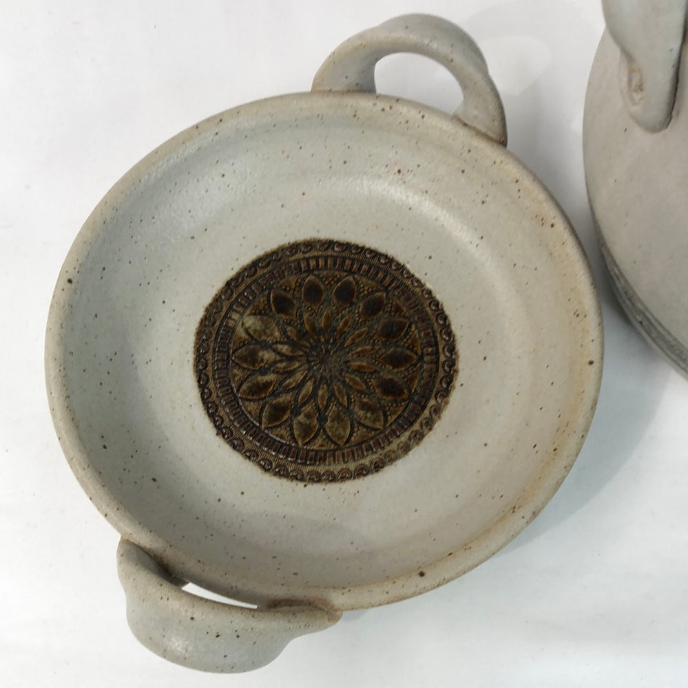 
                  
                    JJM Pottery Casserole Pot with Bowl Lid (17397)
                  
                