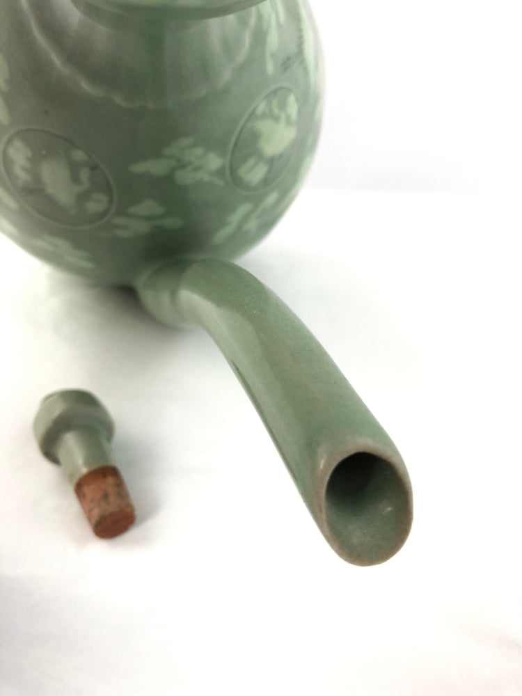 
                  
                    Korean Goryeo Celadon (18606)
                  
                