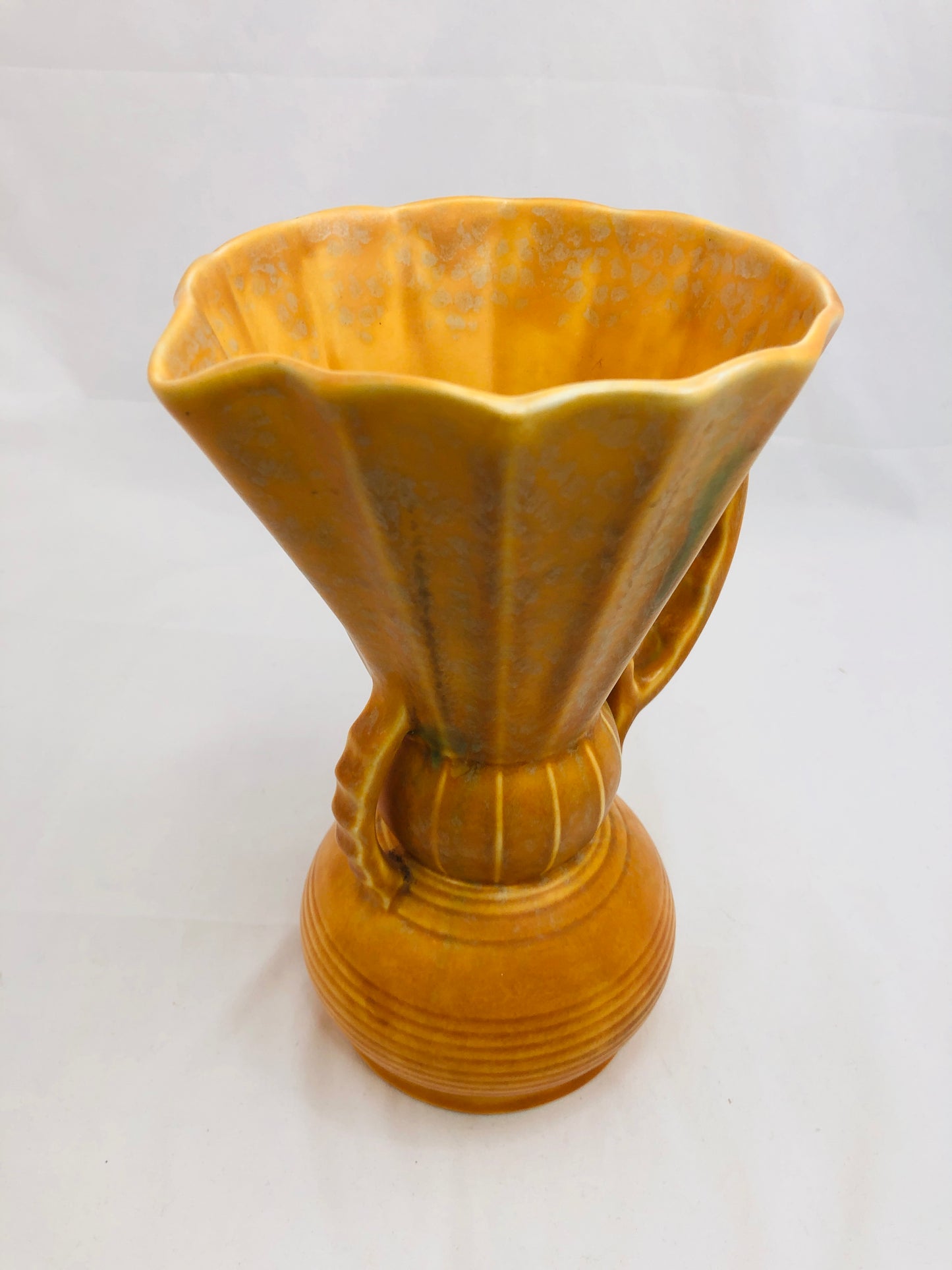
                  
                    Beswick -1930s Faceted Art Deco Tall Jug (21174)
                  
                