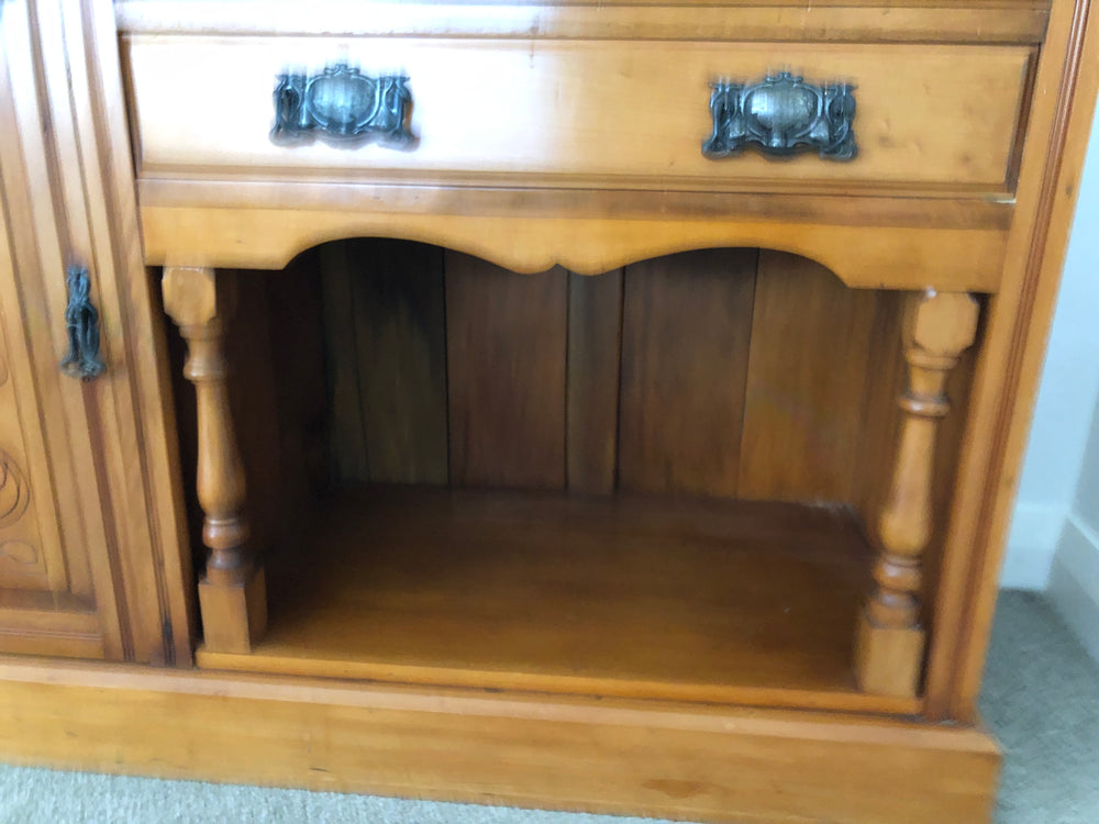 
                  
                    Refurbished Antique SideBoard/Buffet Unit (20191)
                  
                