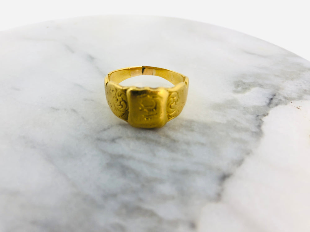 9K Gold Males Signet Ring - Solid (21592)