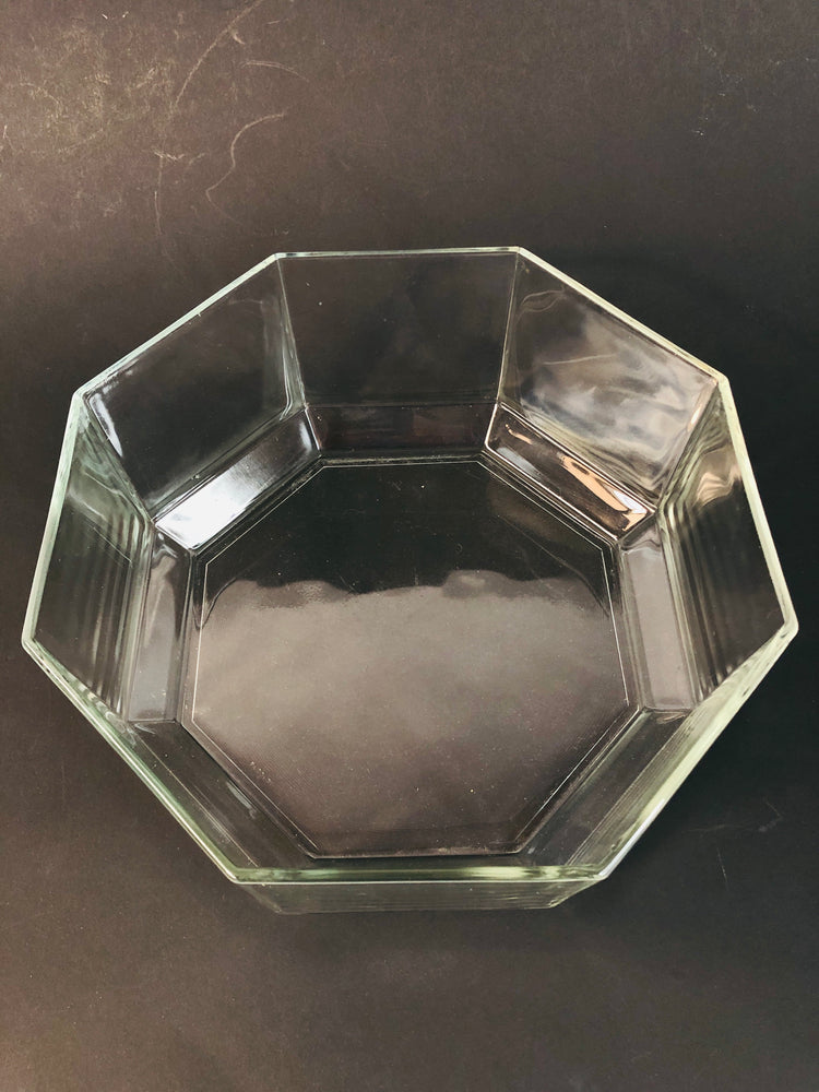 
                  
                    Vintage Arcoroc Octagonal Glass Bowl (18138)
                  
                