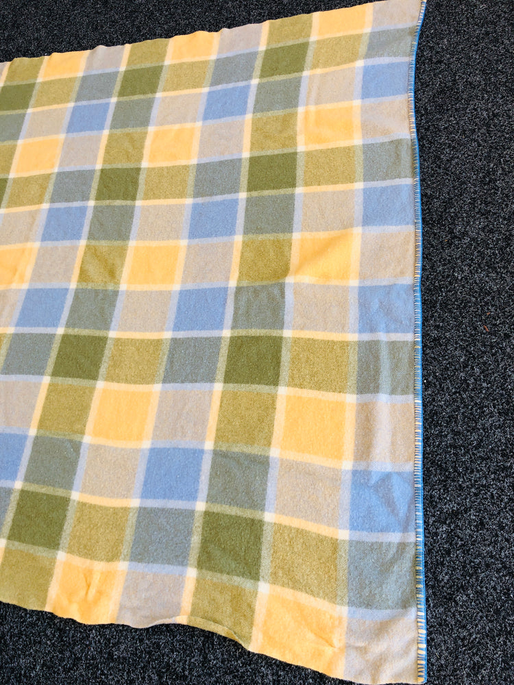 
                  
                    RobinWul 100% Wool Single Blanket - Canterbury (20801)
                  
                