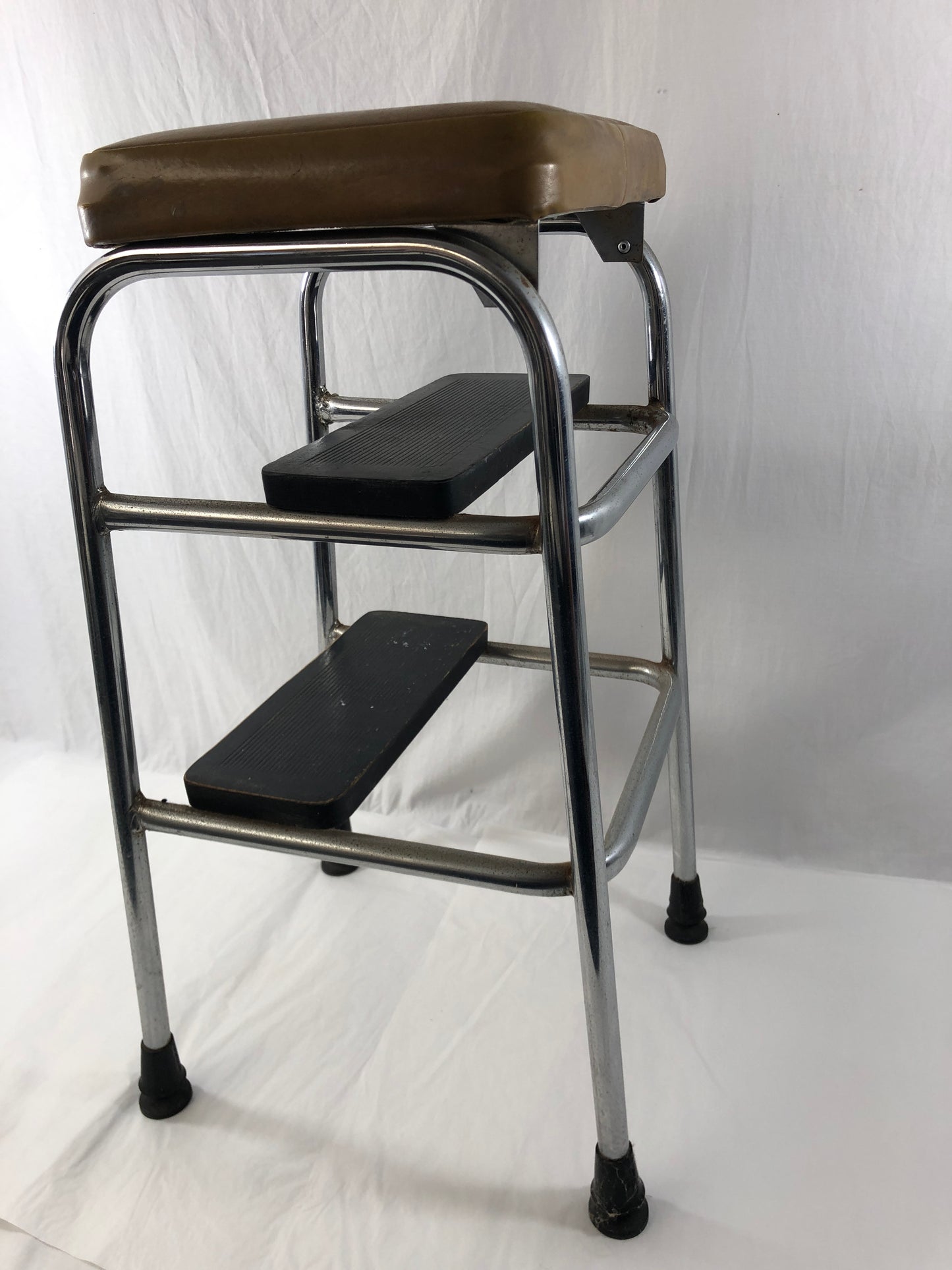 
                  
                    Kitchen Step Stool with Seat (21396)
                  
                