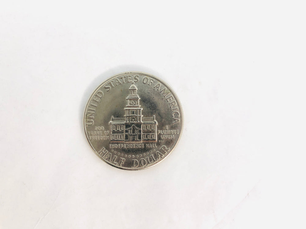 1776-1976 Kennedy Bicentennial Half Dollar US Collectable Coin (21734)