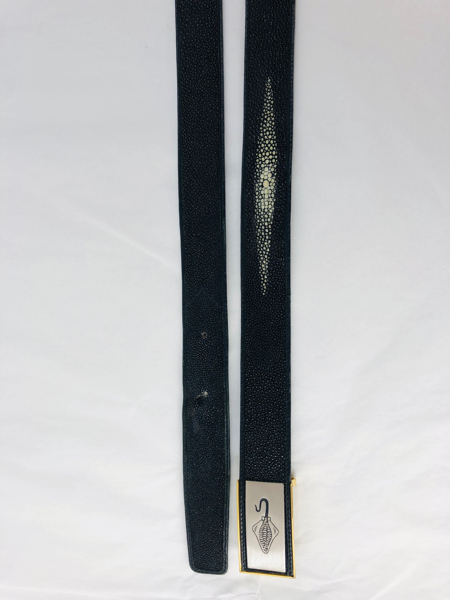 
                  
                    Genuine Stingray Leather belt - Anchor Buckle   (21691)
                  
                