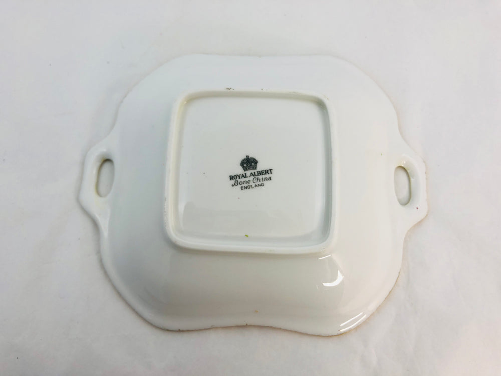 
                  
                    Royal Albert - English Rose Bon Bon Dish (21359)
                  
                