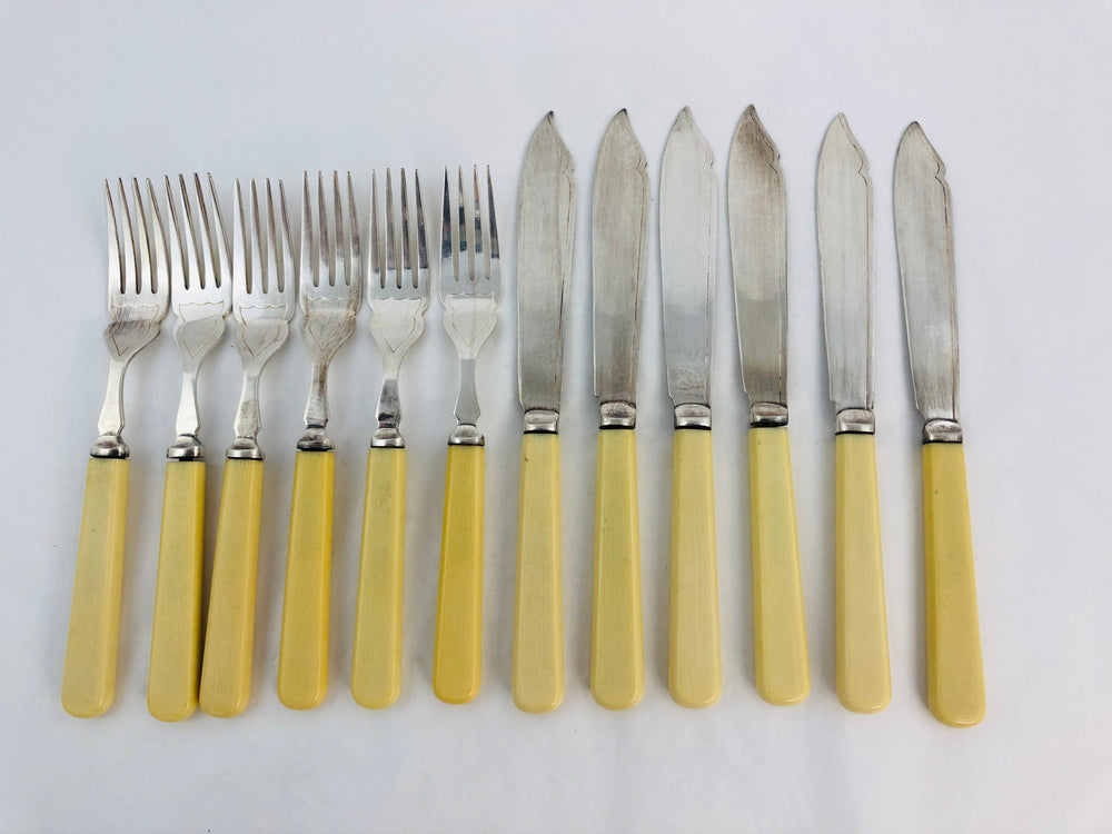 B & JS LTD - Silver Plate Bone Handle Fish Knives & Forks (21309)