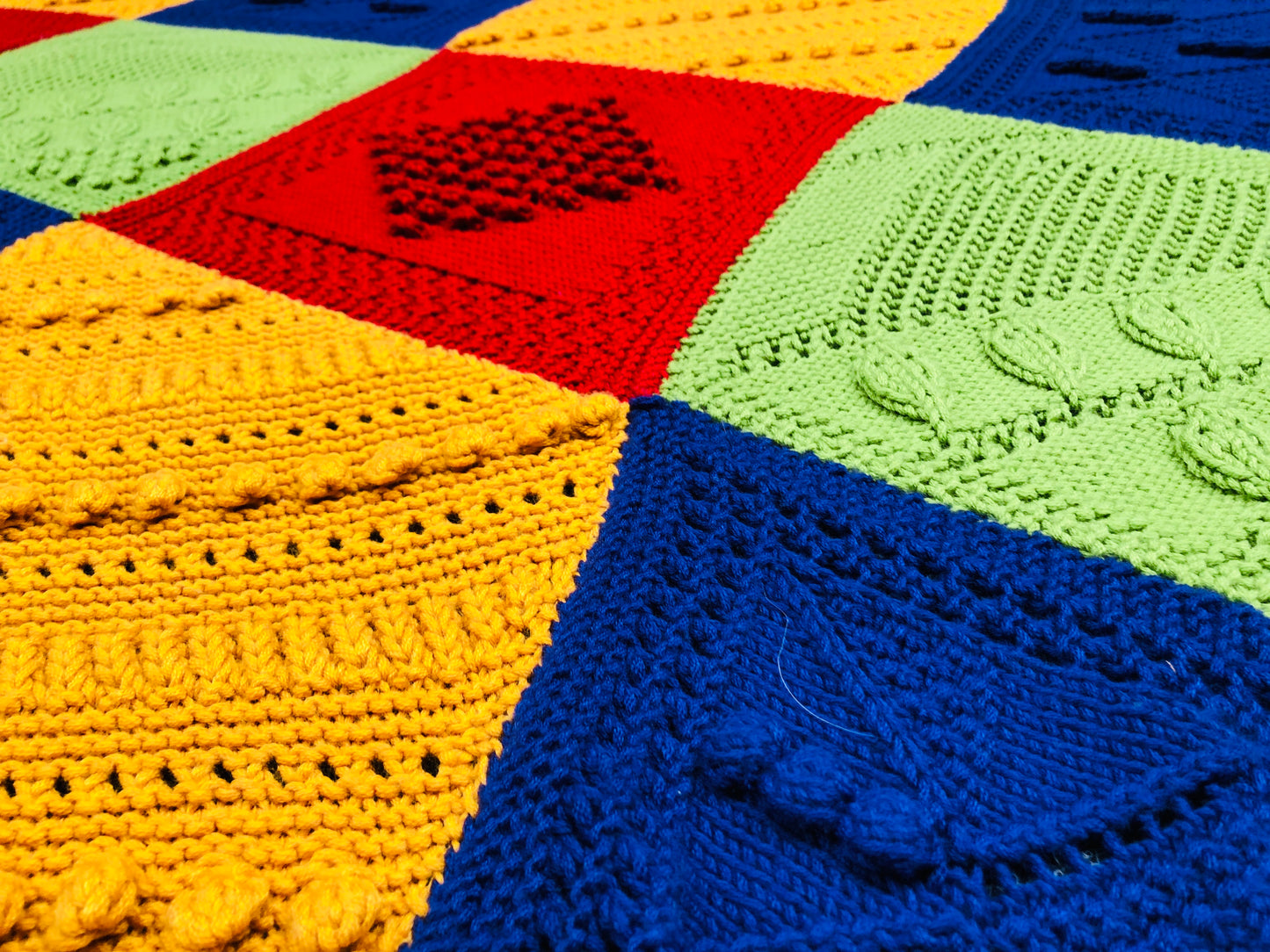 
                  
                    Hand Knitted Vibrant Blanket- Single Blanket/Throw (20808)
                  
                
