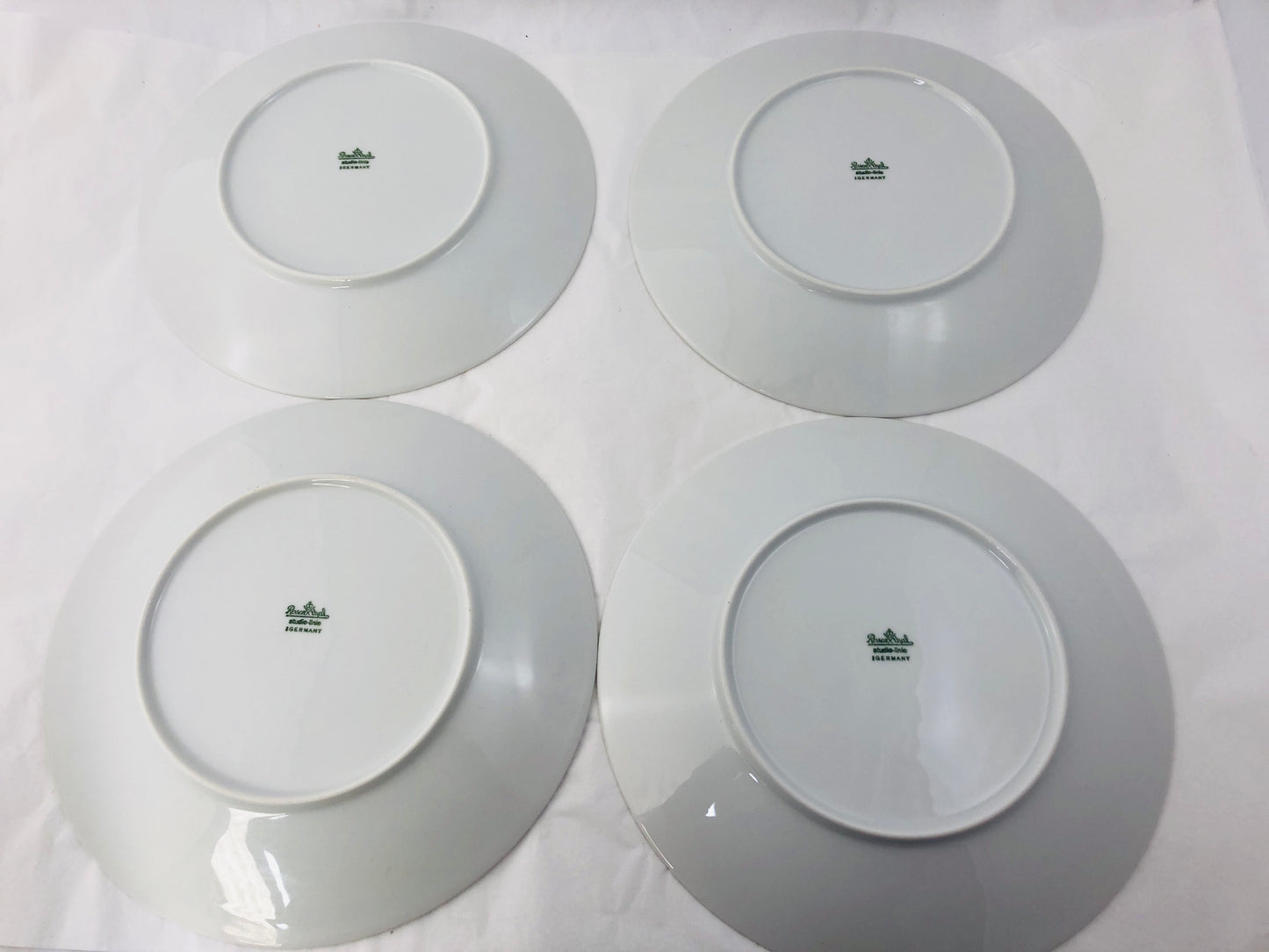 
                  
                    Rosenthal Studio-line Dinner Plates 26mm x 4 (21543)
                  
                