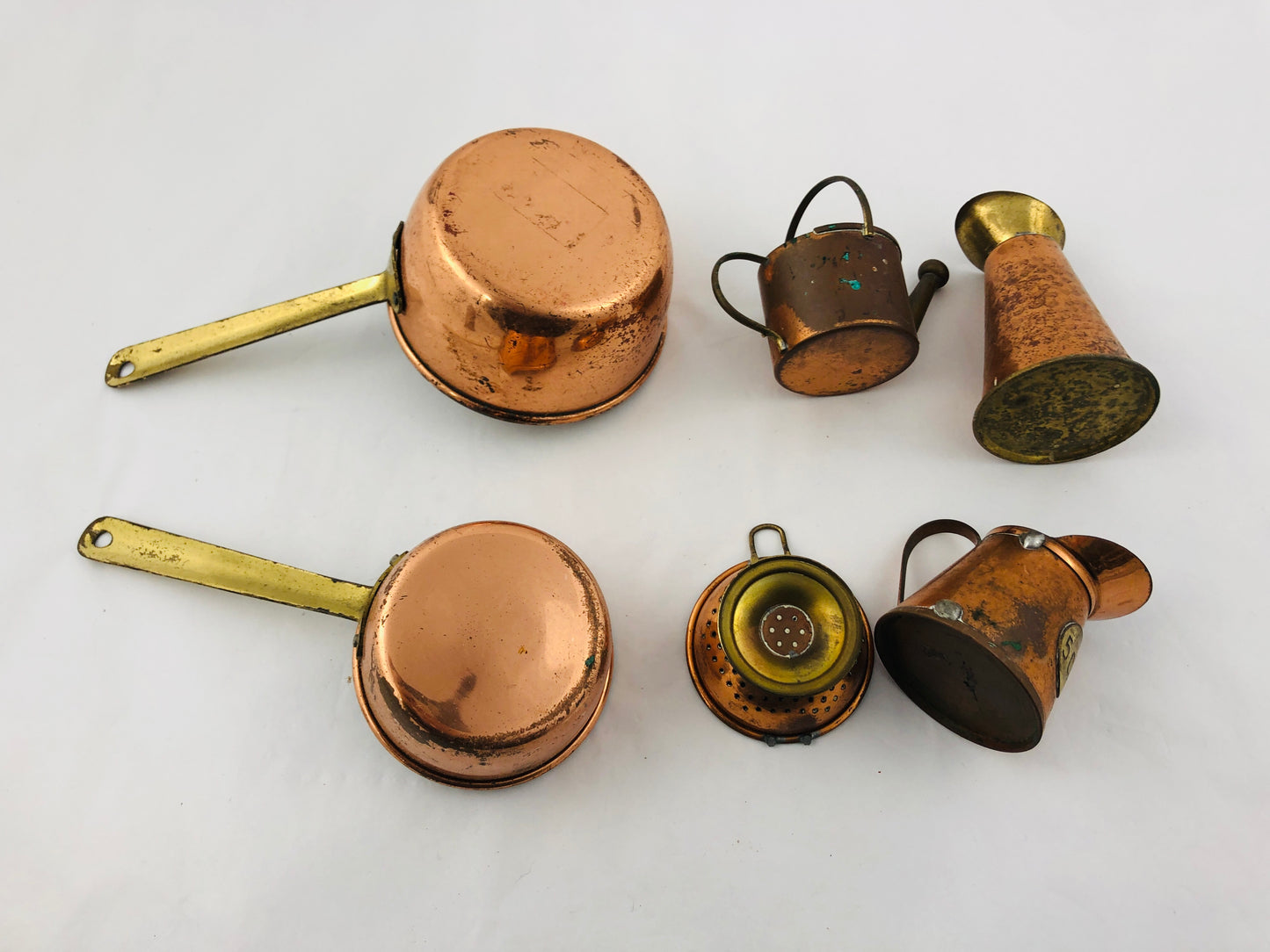 
                  
                    Small Copper Kitchen Ornaments (21345)
                  
                