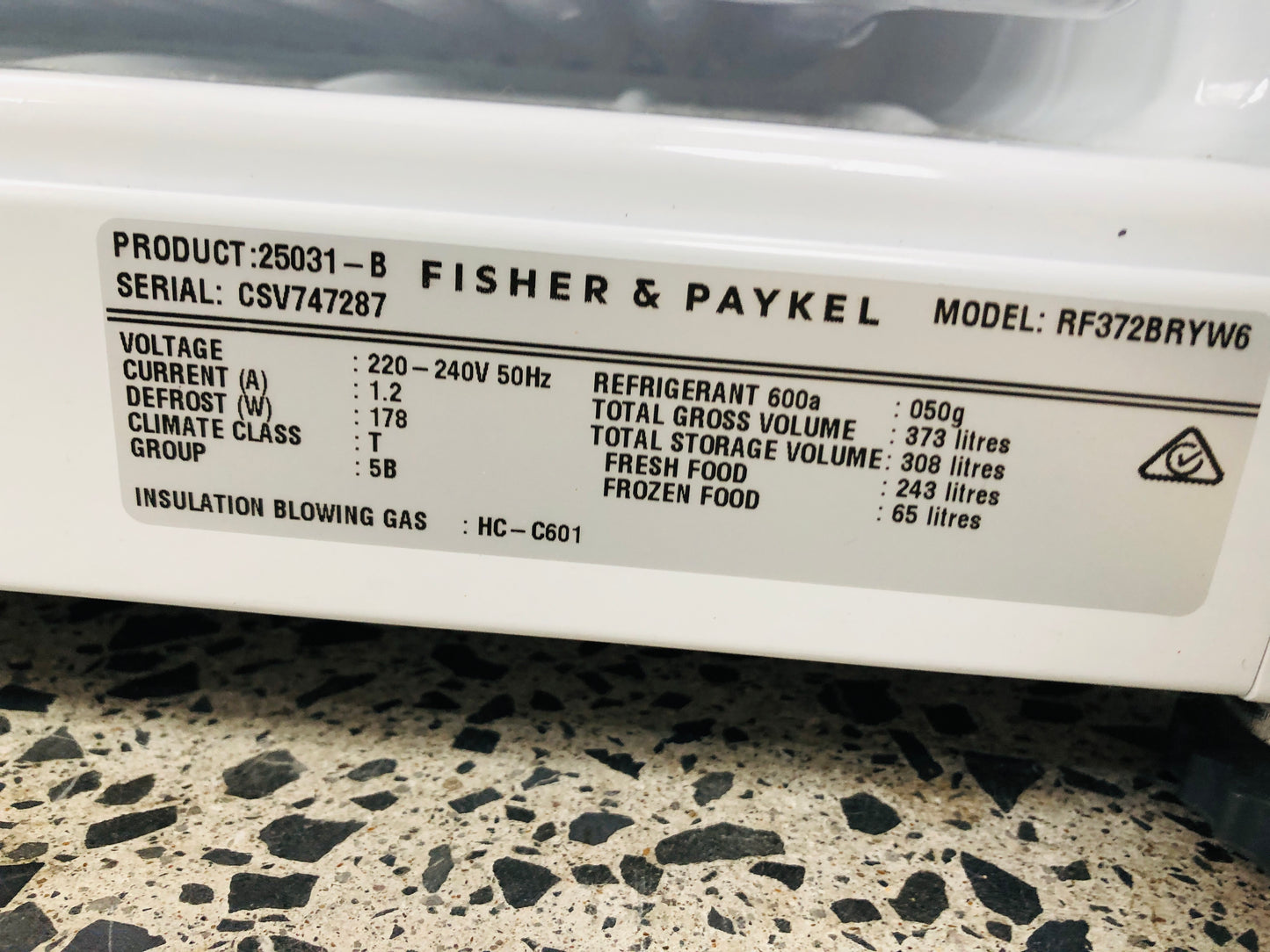 
                  
                    Fisher & Paykel Fridge Freezer 373L.  (21594)
                  
                