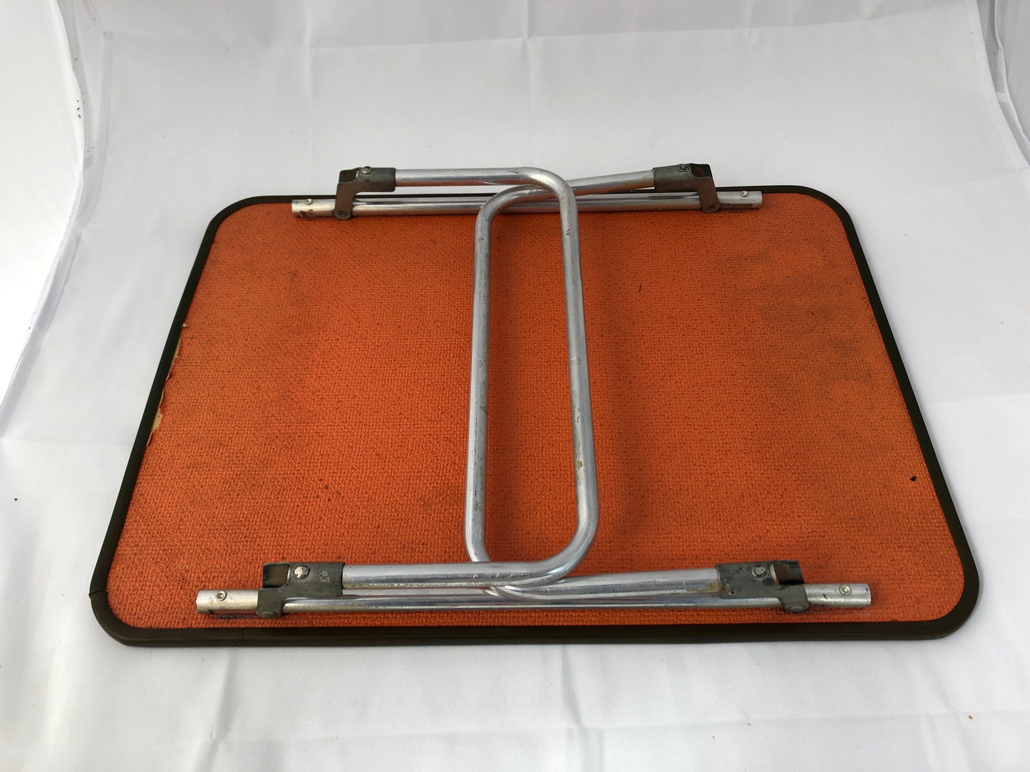 
                  
                    Retro Orange Camping Tray (20130)
                  
                