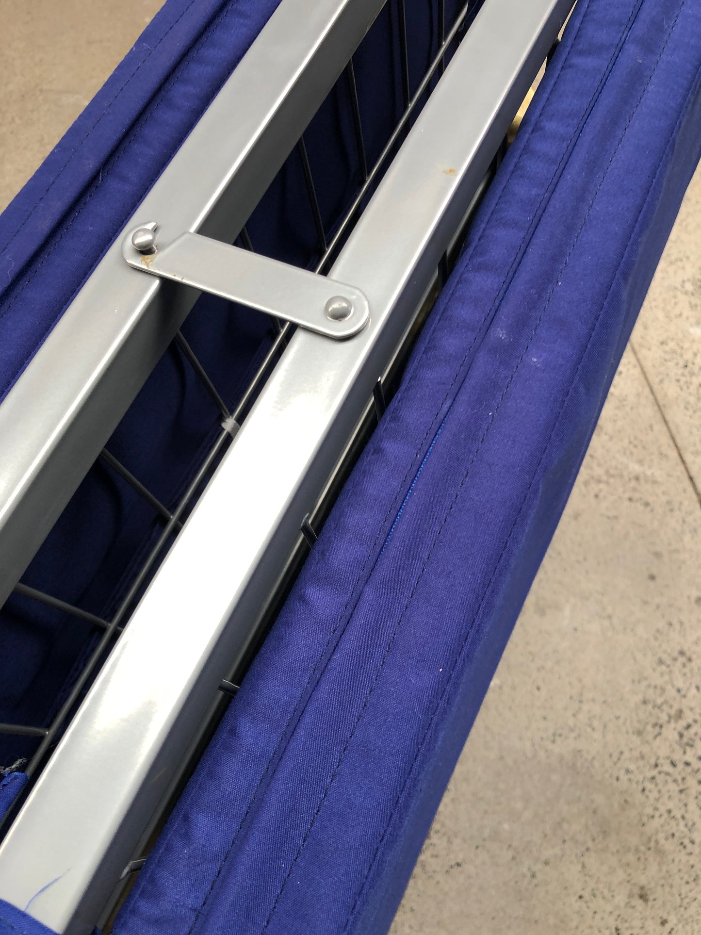 
                  
                    Portable Folding Camping Bed/Stretcher, single (21399)
                  
                