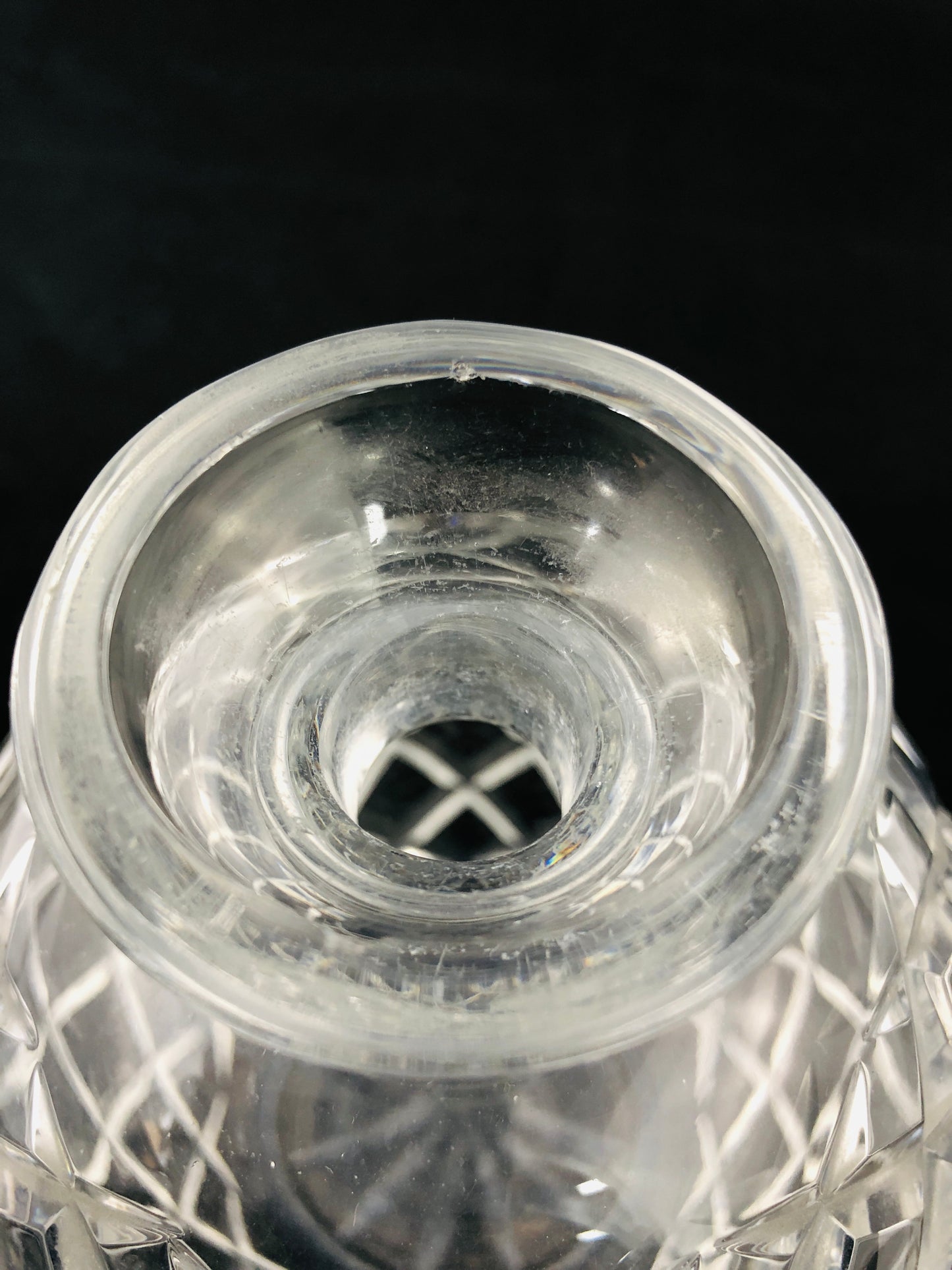 
                  
                    Crystal Decanter & Crystal Glasses (21112)
                  
                