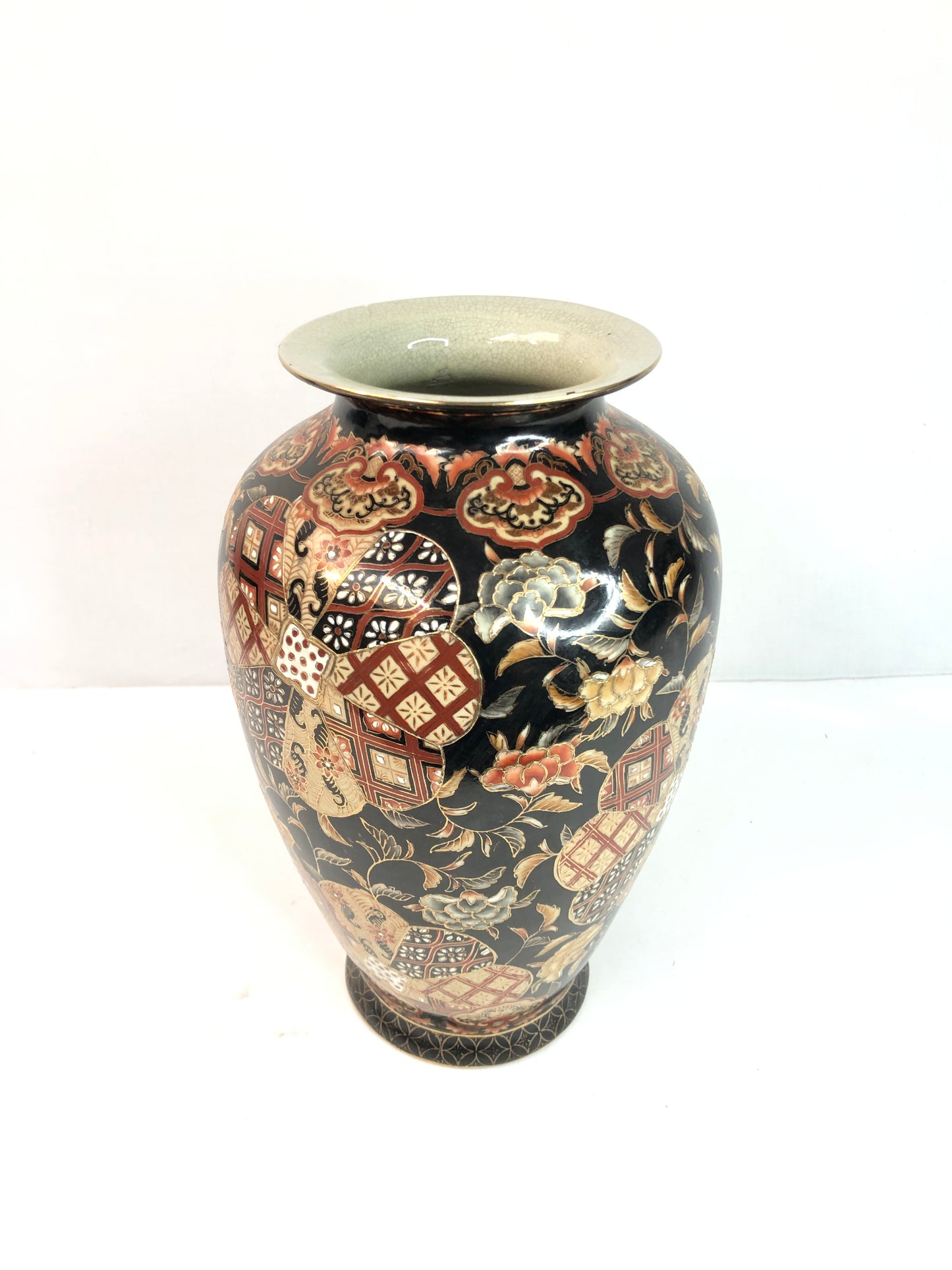 
                  
                    Large Beautiful Imari Vase (18302)
                  
                