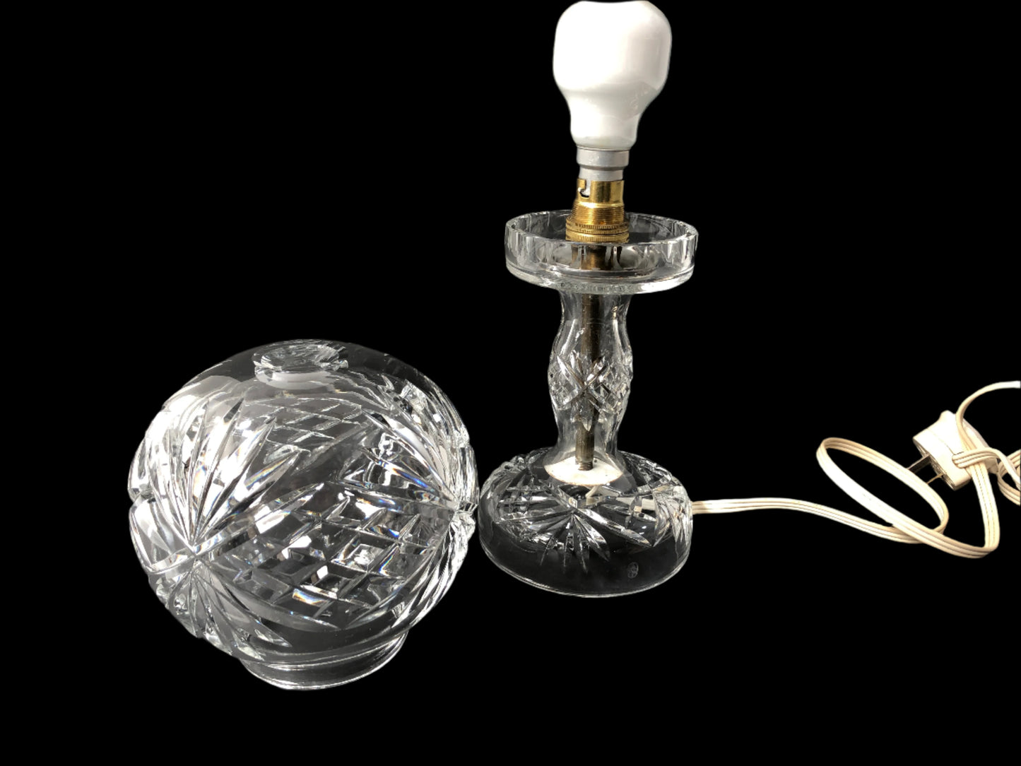 
                  
                    Gorgeous 1920's Cut Crystal Table Lamp (20303)
                  
                