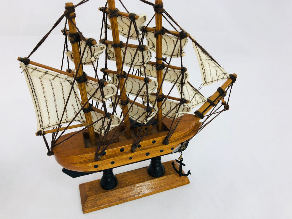 
                  
                    Set of Three Model Ships (21137)
                  
                