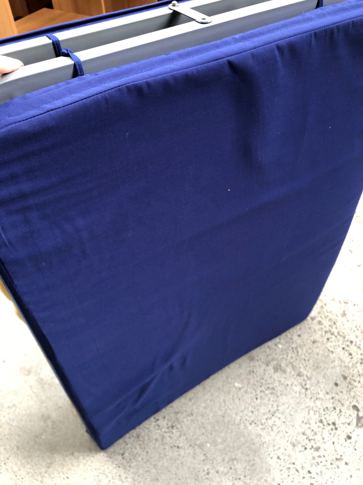 
                  
                    Portable Folding Camping Bed/Stretcher, single (21399)
                  
                