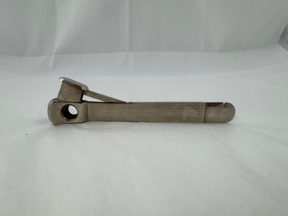 
                  
                    Vintage 60s Pfeilring Solingen Cigar Cutter (20037)
                  
                