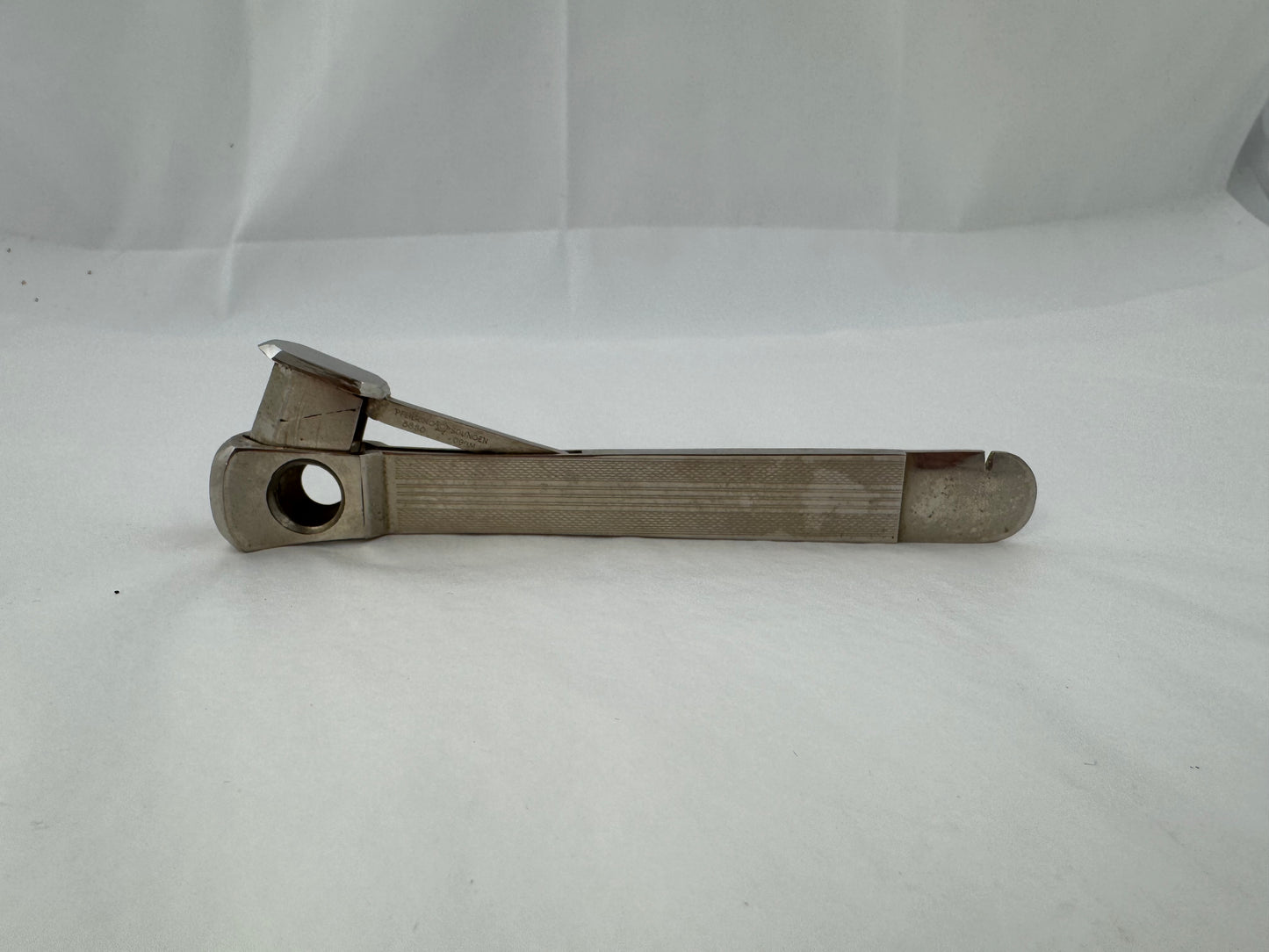 
                  
                    Vintage 60s Pfeilring Solingen Cigar Cutter (20037)
                  
                