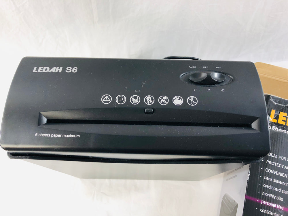 
                  
                    Ledah S6 Paper Shredder (20574)
                  
                