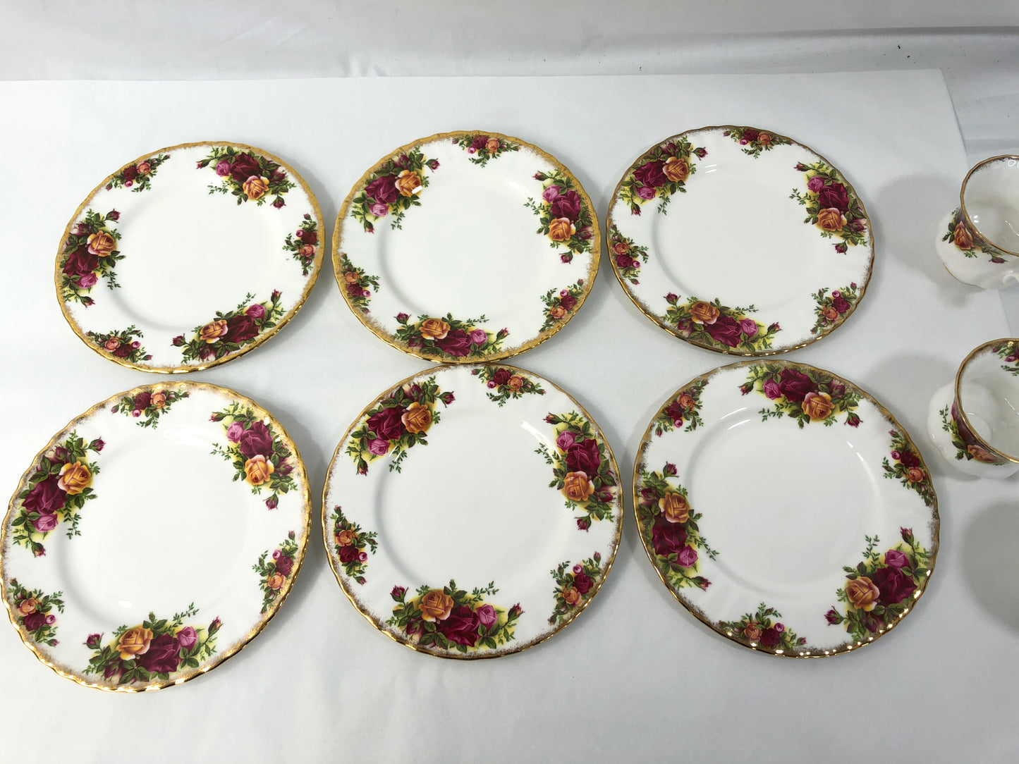 
                  
                    Royal Albert - Old Country Roses 6 x Trio (19111)
                  
                