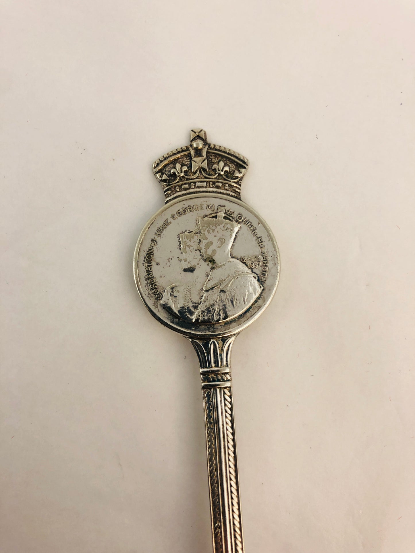 
                  
                    George VI Silver Plated Coronation Collectable Spoon (21333)
                  
                